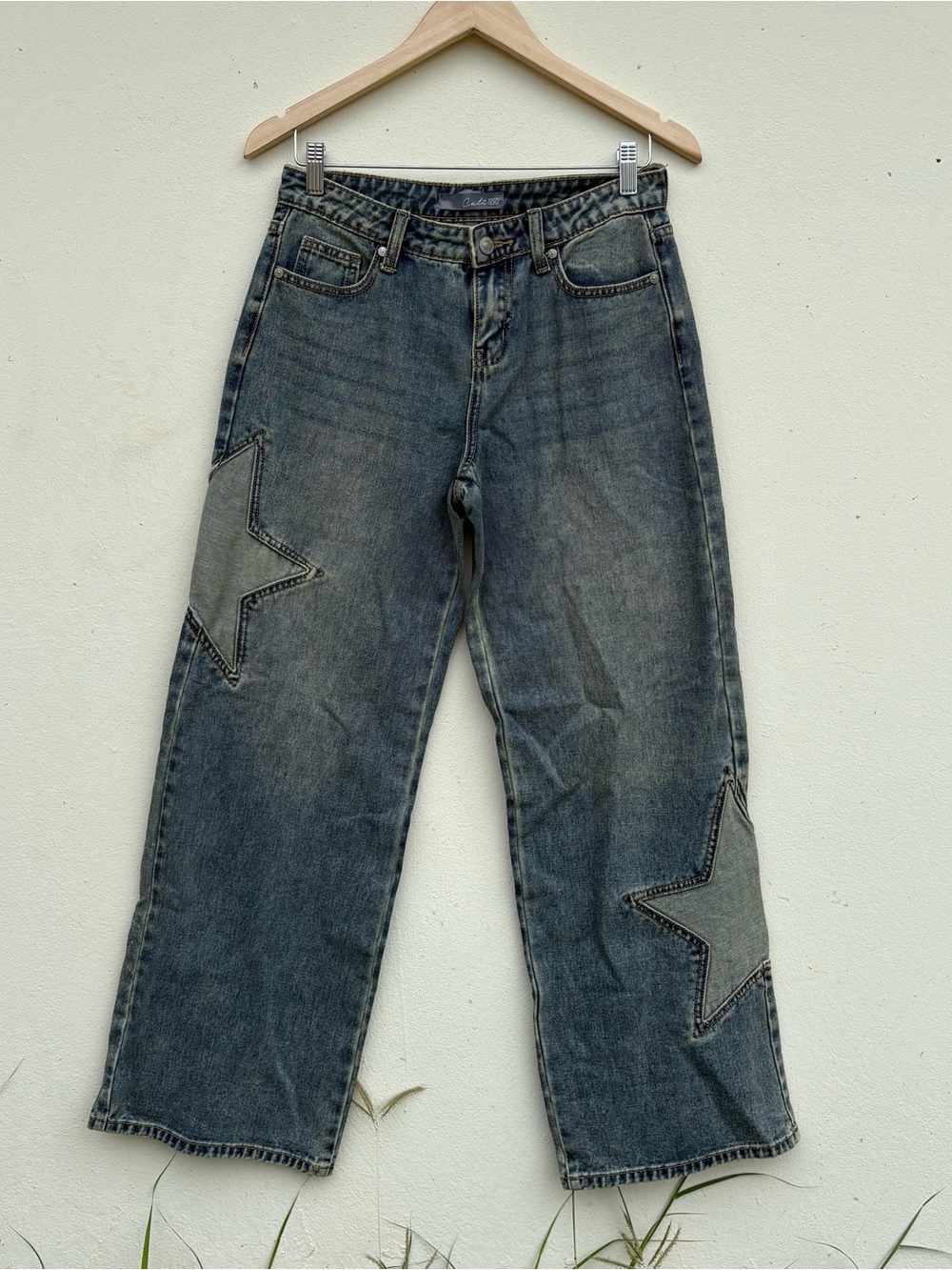 Y2k Women's Star-Patch Wide Leg Jeans - Washed Blue
